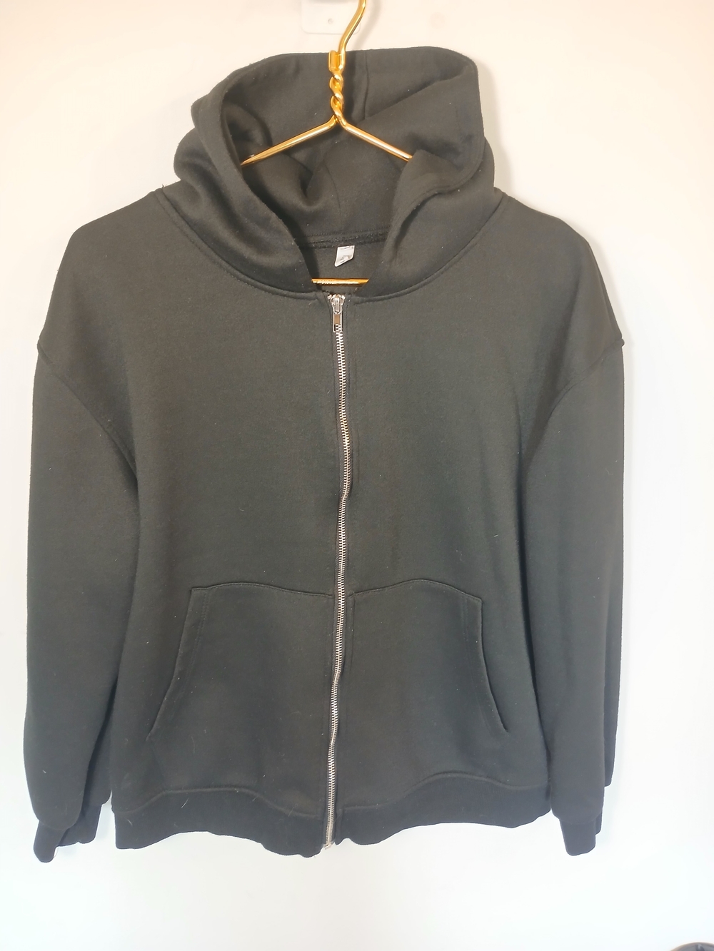 Black Hooded Jacket with Integrated Backpack Pocket - Picture 3 of 9